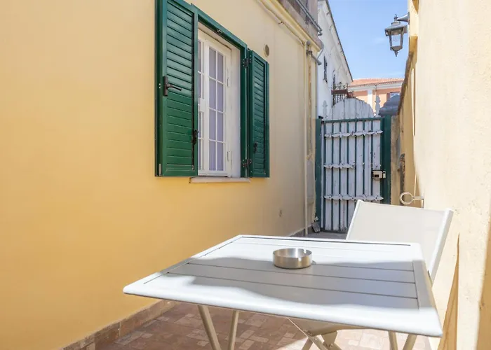 Via Di Monte Del Gallo Apartment Rom